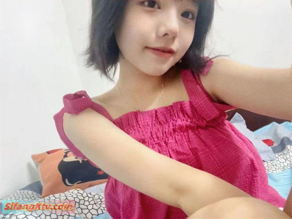 ပုပုသေးသေး ခရုတိုက်လေးကွာ လိုးလိုက်ရလိုကတော့